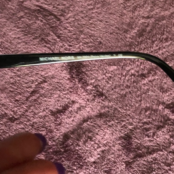 Michael Kors glasses frames - Picture 5 of 7